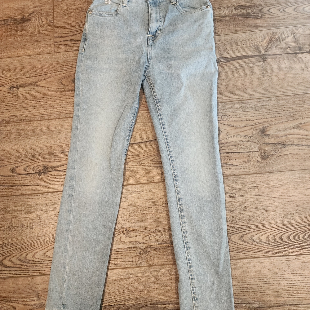 Guess Light Blue Skinny Jeans
